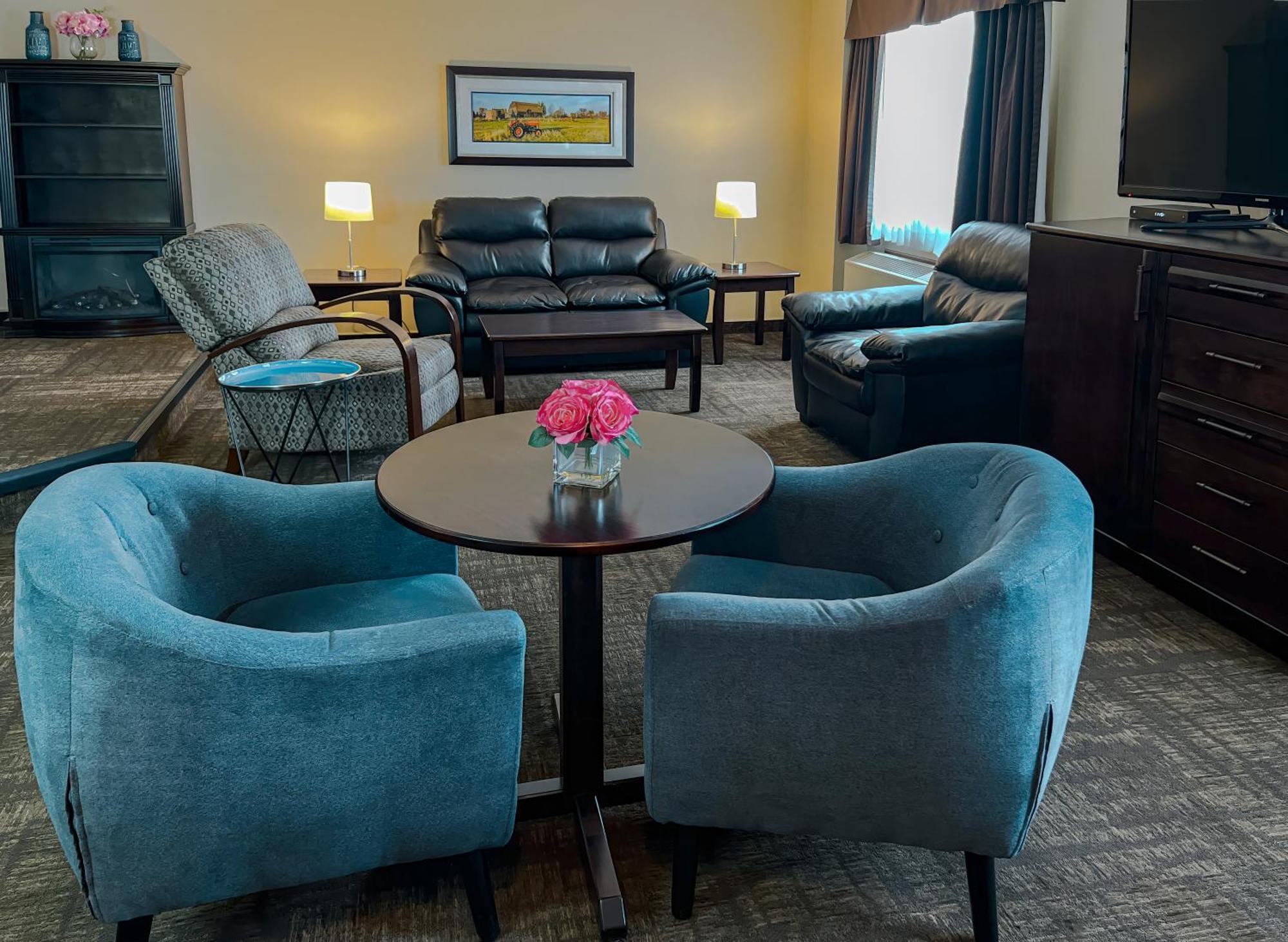 Coast Swift Current Hotel Экстерьер фото